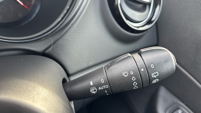 Renault Captur 1.5 dCi 90 Iconic 5dr Diesel Hatchback